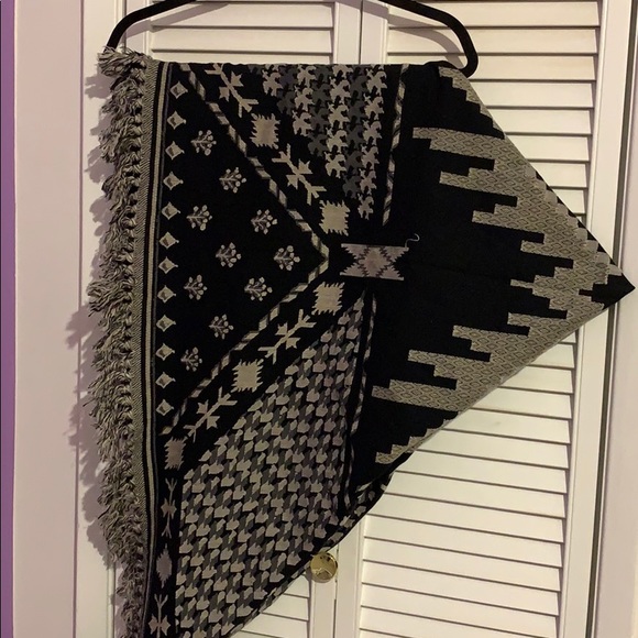 Accessories - Blanket scarf